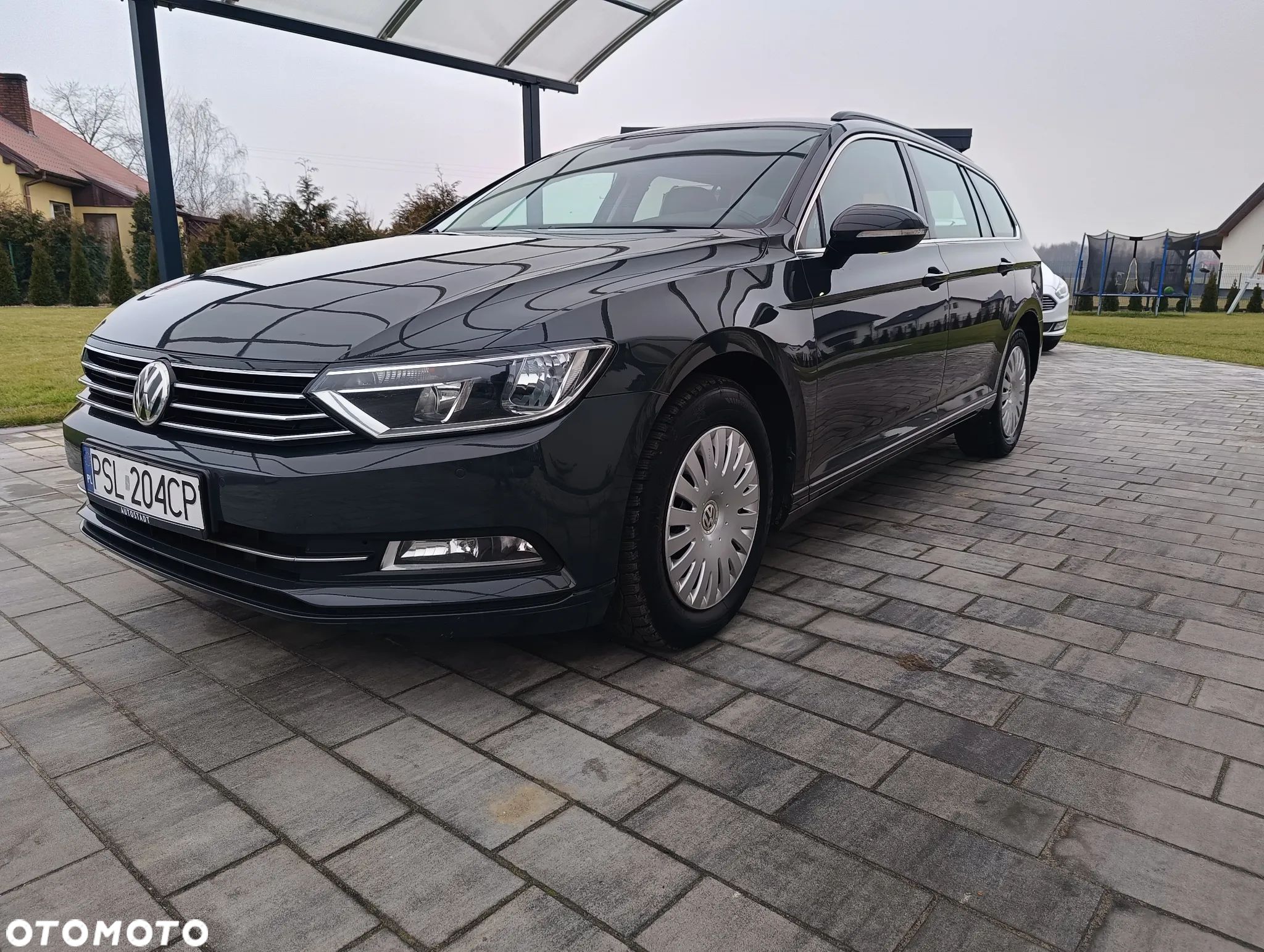 Volkswagen Passat 1.6 TDI BMT Comfortline - 1