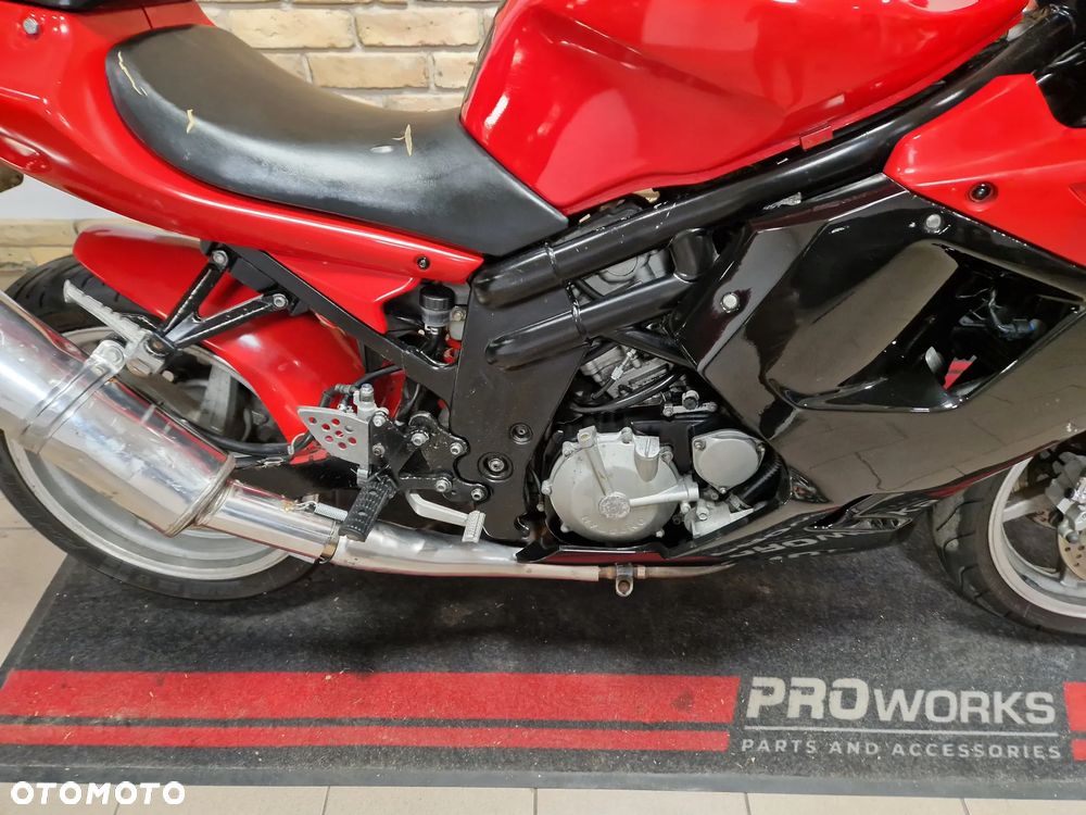 Hyosung GT - 29