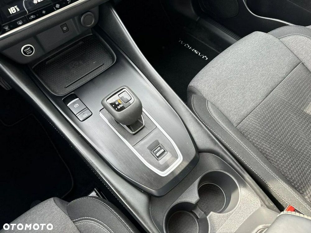 Nissan Qashqai 1.3 DIG-T mHEV N-Connecta Xtronic - 13