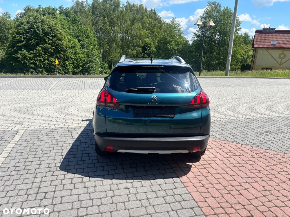 Peugeot 2008 PureTech 130 Allure - 4