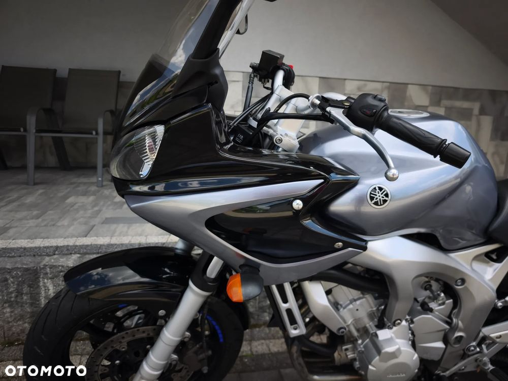 Yamaha FZ6 - 5