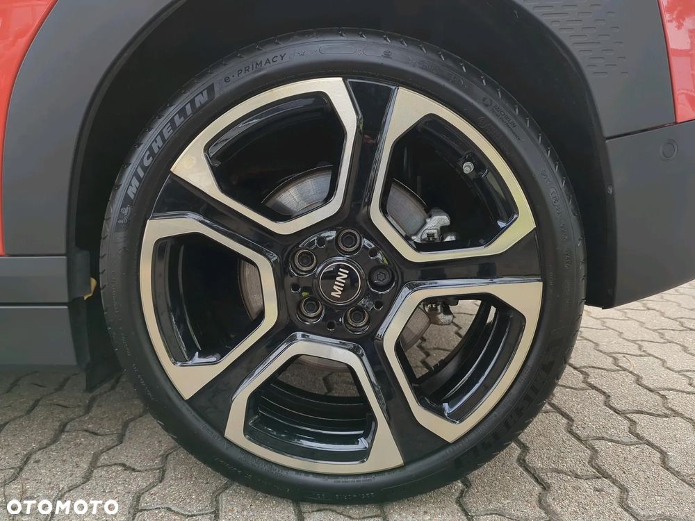 MINI Aceman SE 54.2kWh Linia Favoured - 6