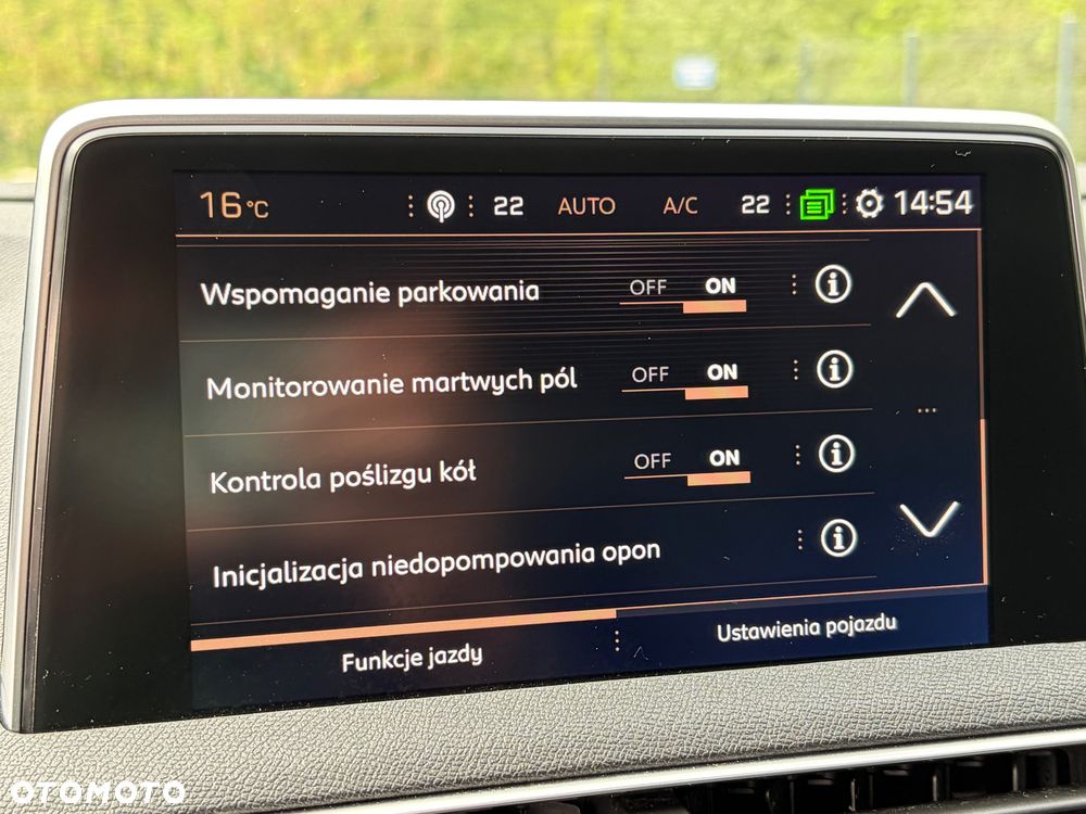 Peugeot 3008 1.6 PureTech GPF GT Line S&S EAT8 - 24