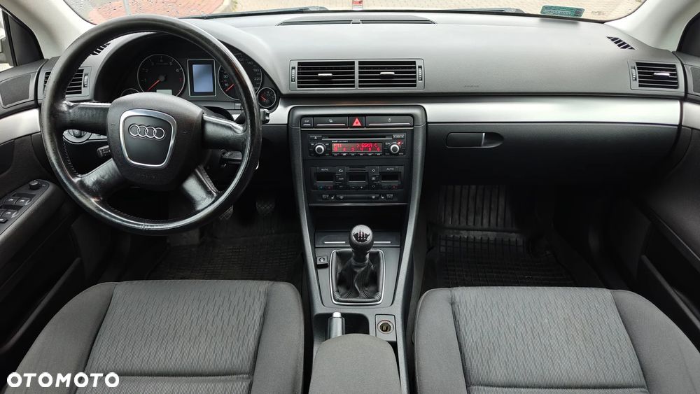 Audi A4 - 12