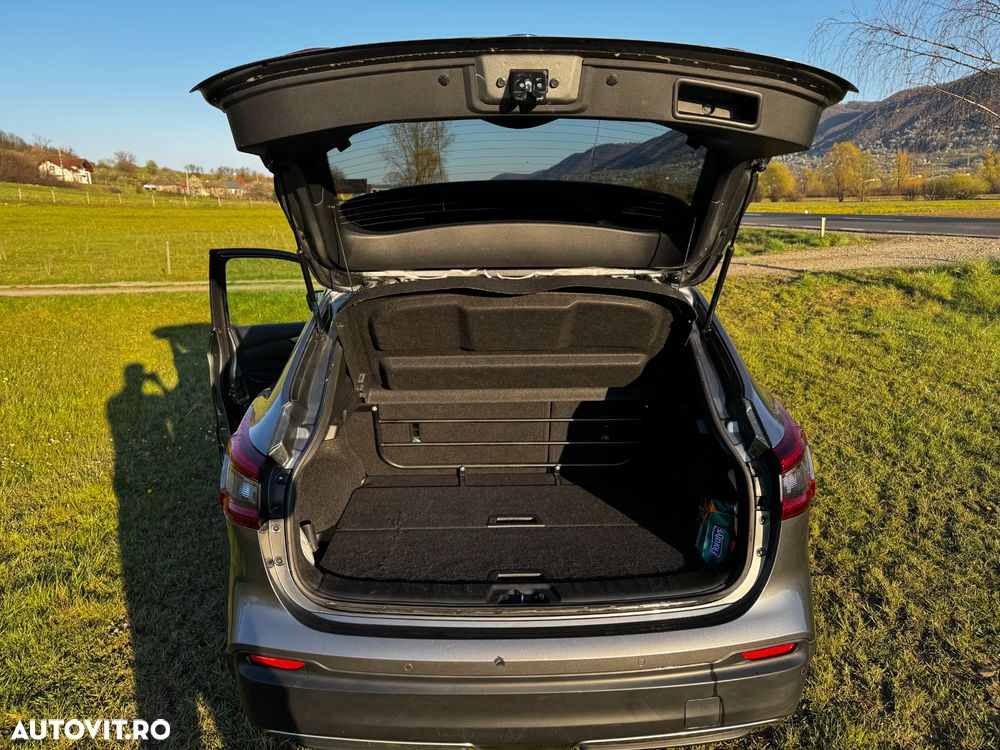 Nissan Qashqai 1.6 DCI Xtronic N-Connecta - 12