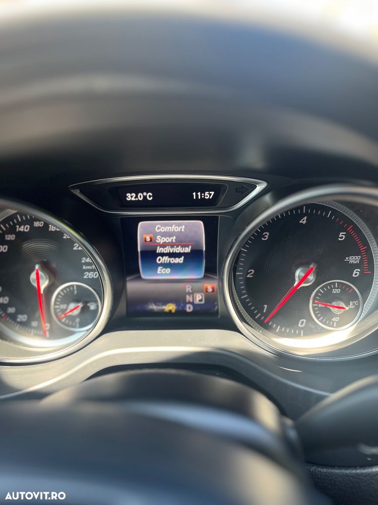 Mercedes-Benz GLA 220 d 7G-DCT AMG Line - 14