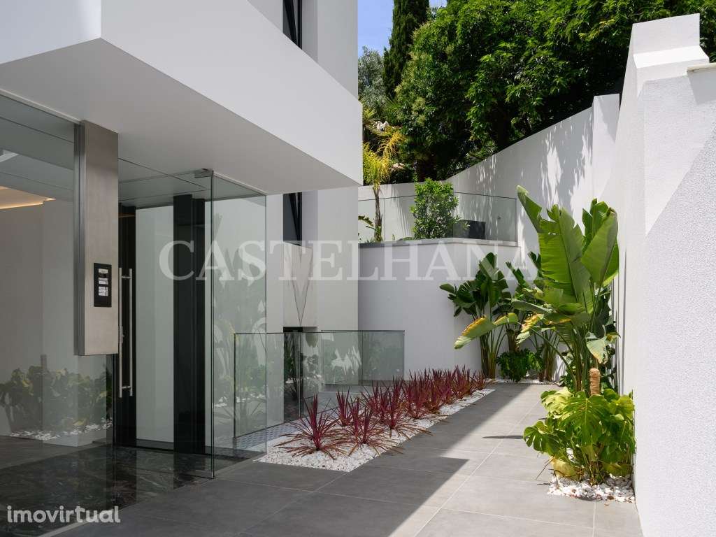 Apartamento T5 duplex, com piscina privativa, no Estoril junto do C... - Grande imagem: 3/54