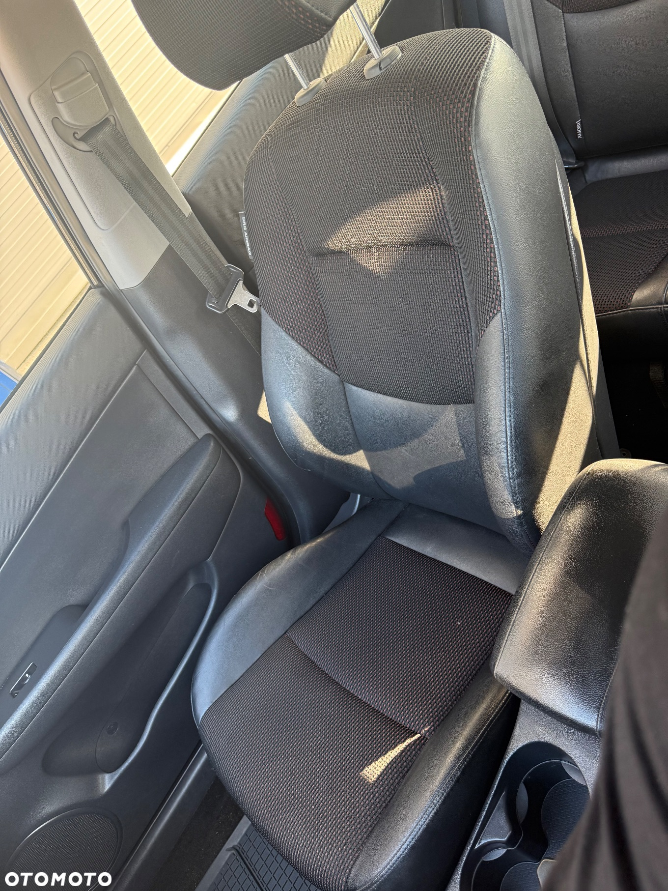 Hyundai i30 1.6 Comfort - 20