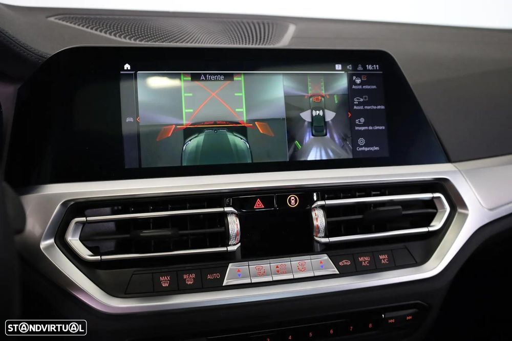 BMW 420 d Pack Desportivo M Auto - 33