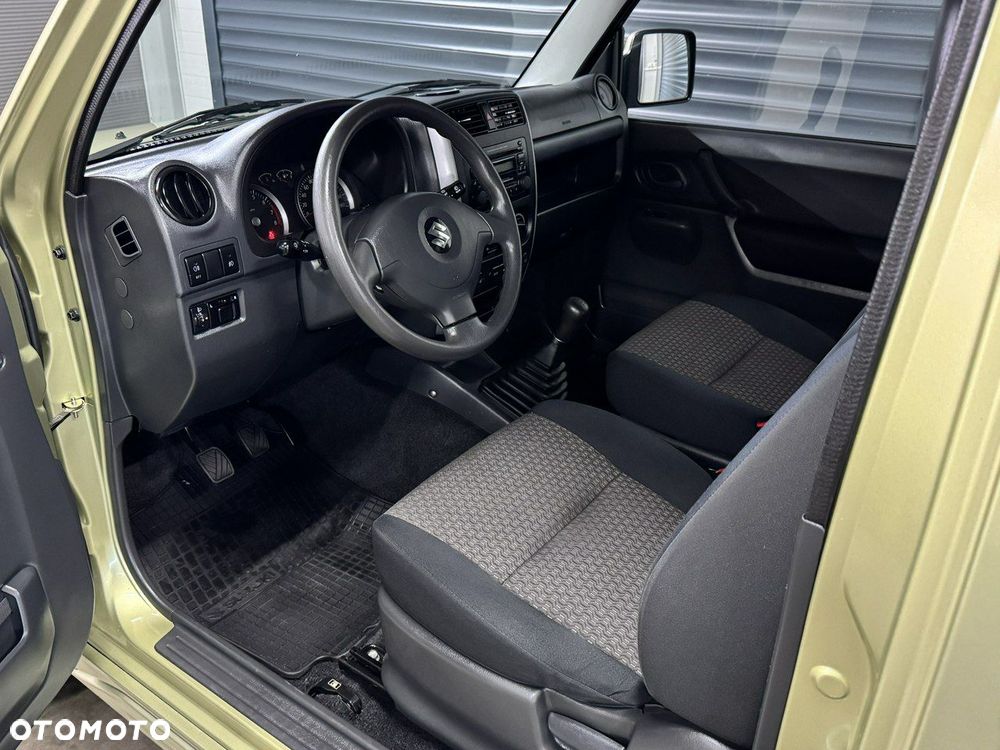 Suzuki Jimny - 11