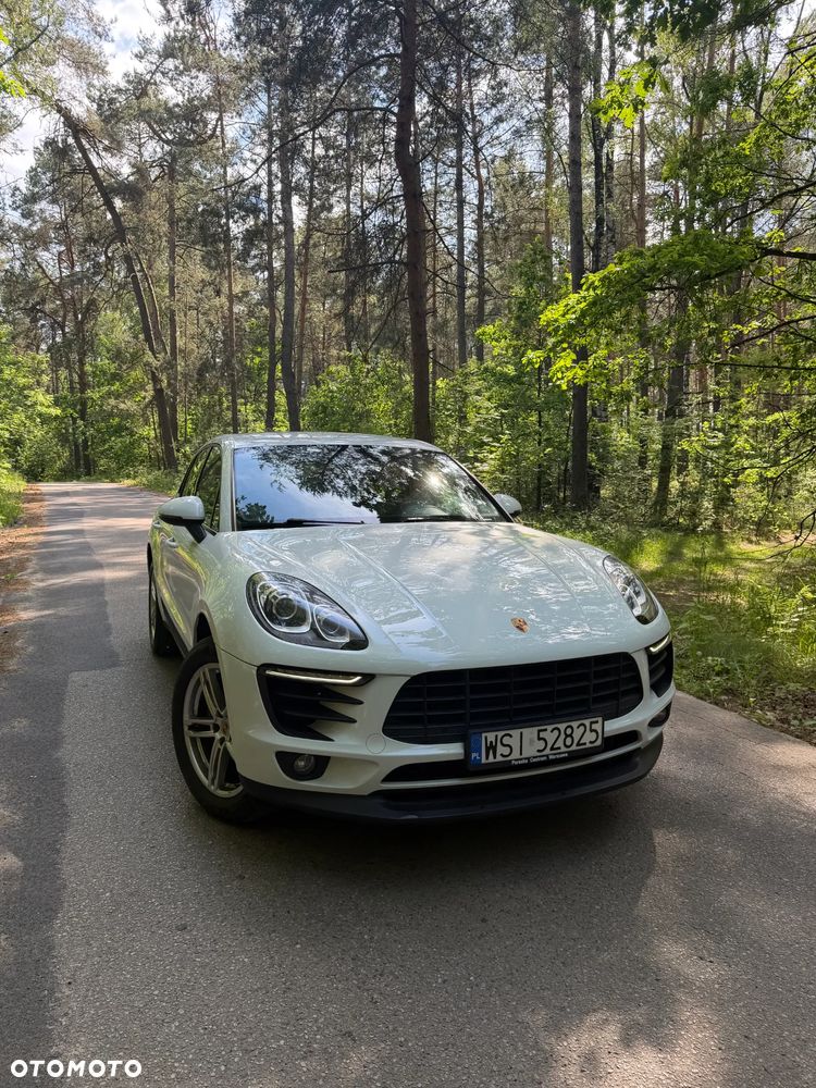 Porsche Macan Standard - 1