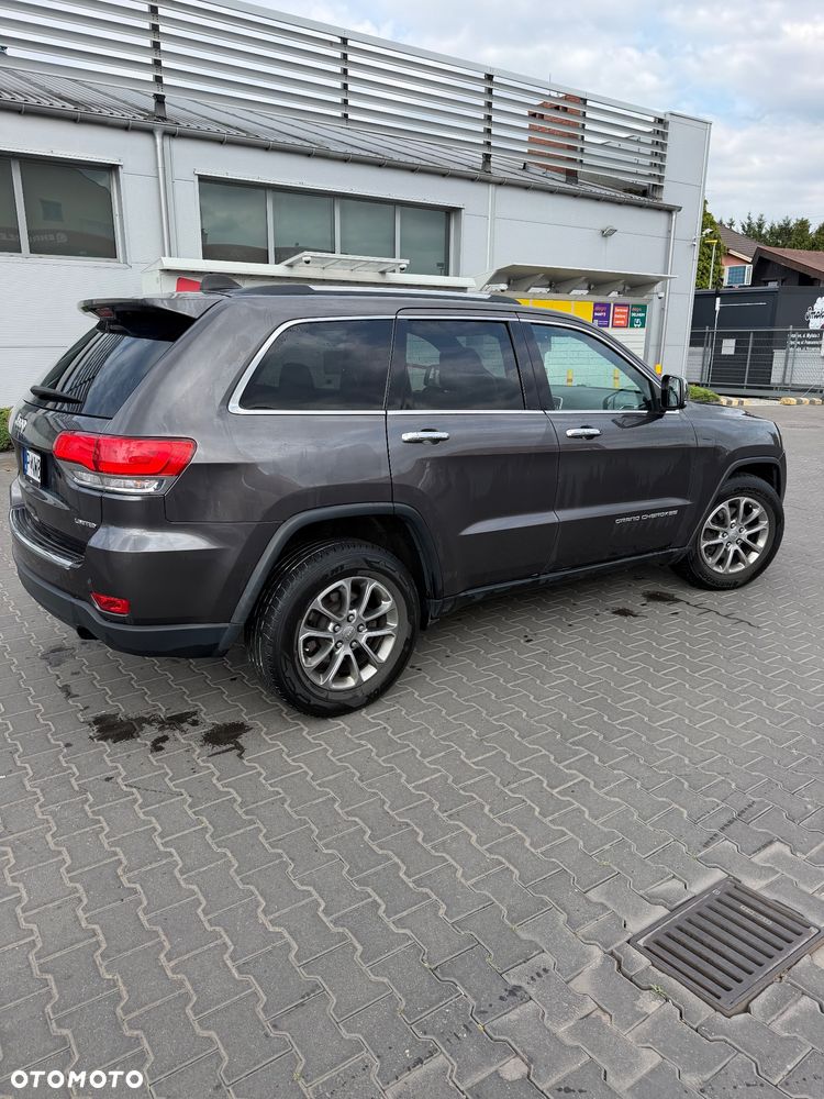 Jeep Grand Cherokee - 4
