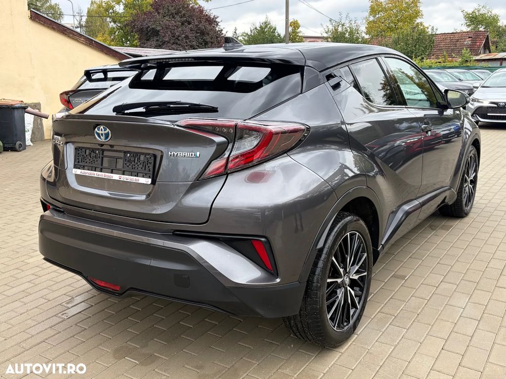 Toyota C-HR - 3