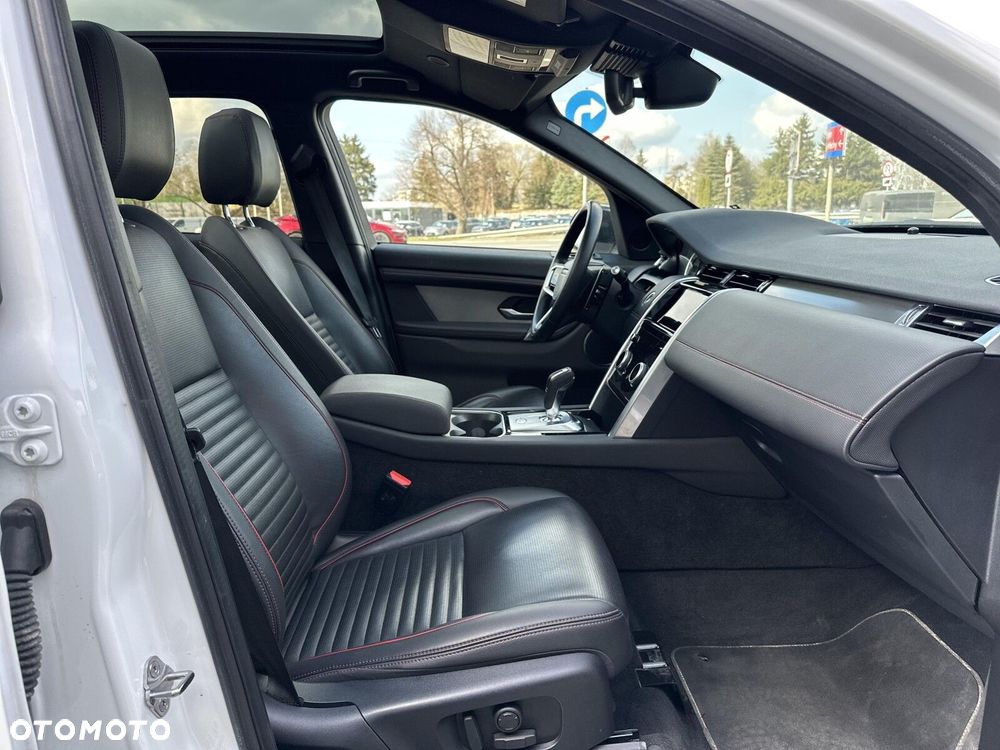 Land Rover Discovery Sport - 14