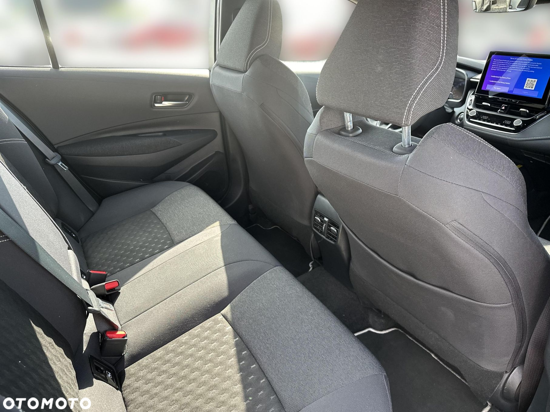 Toyota Corolla - 13