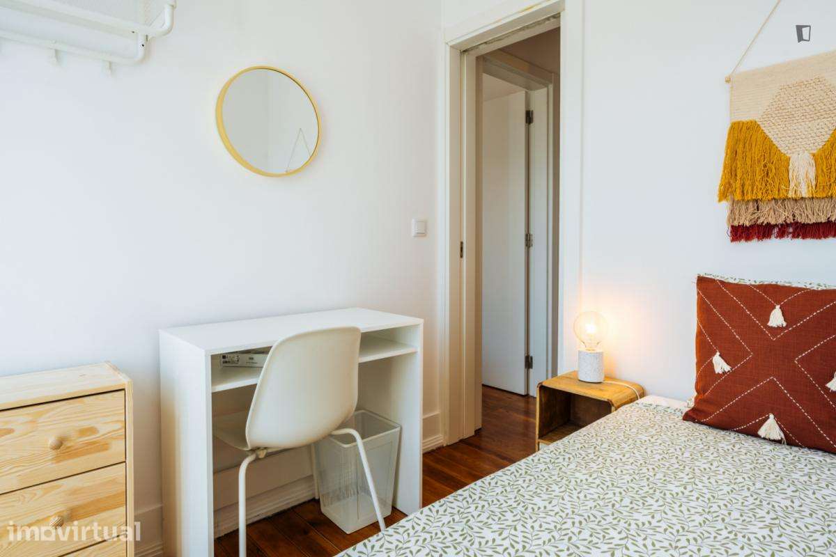 Quarto - localizado em Arroios Lisbon - Grande imagem: 5/29