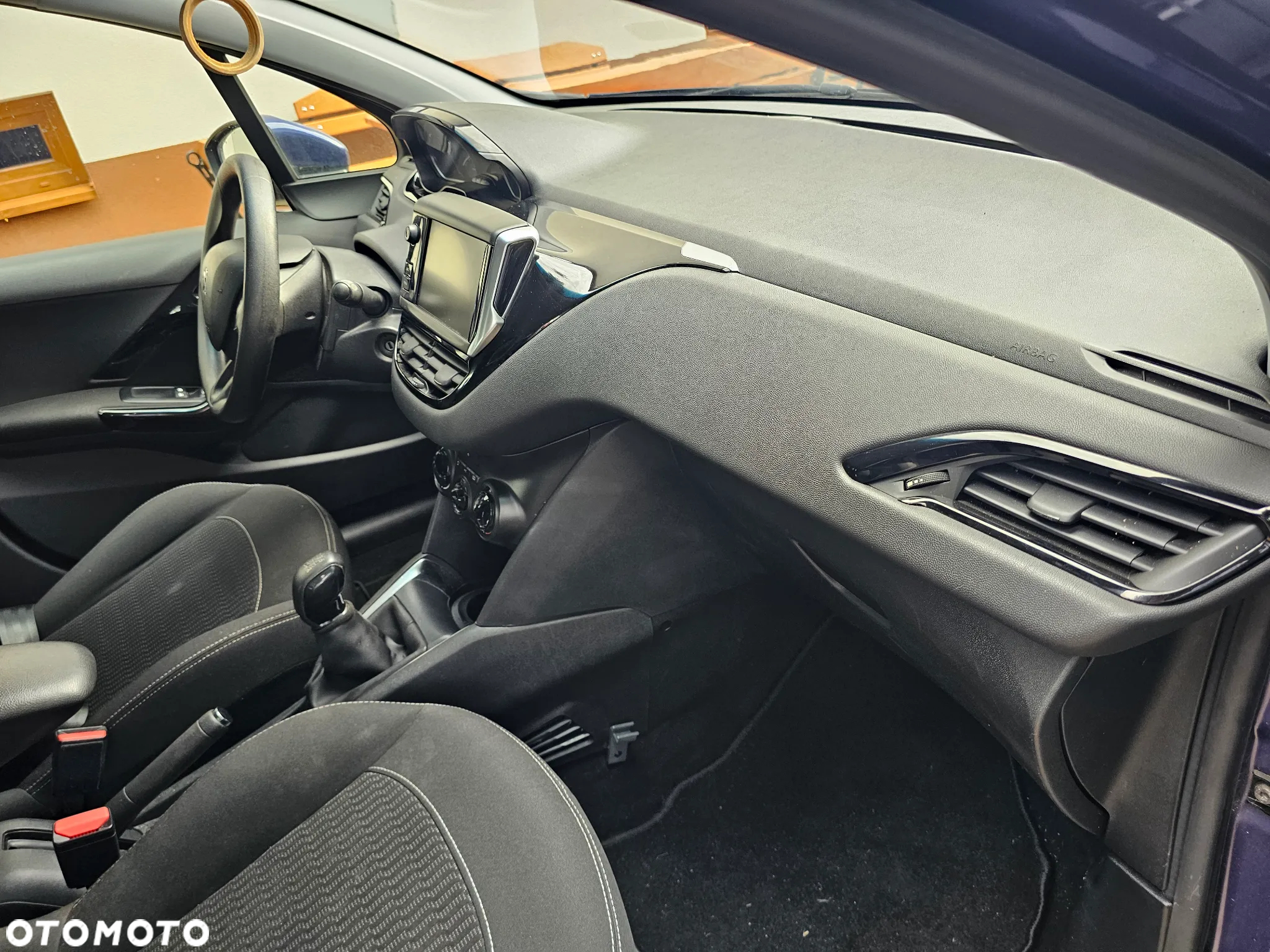 Peugeot 208 e-HDi 92 Stop&Start Active - 22