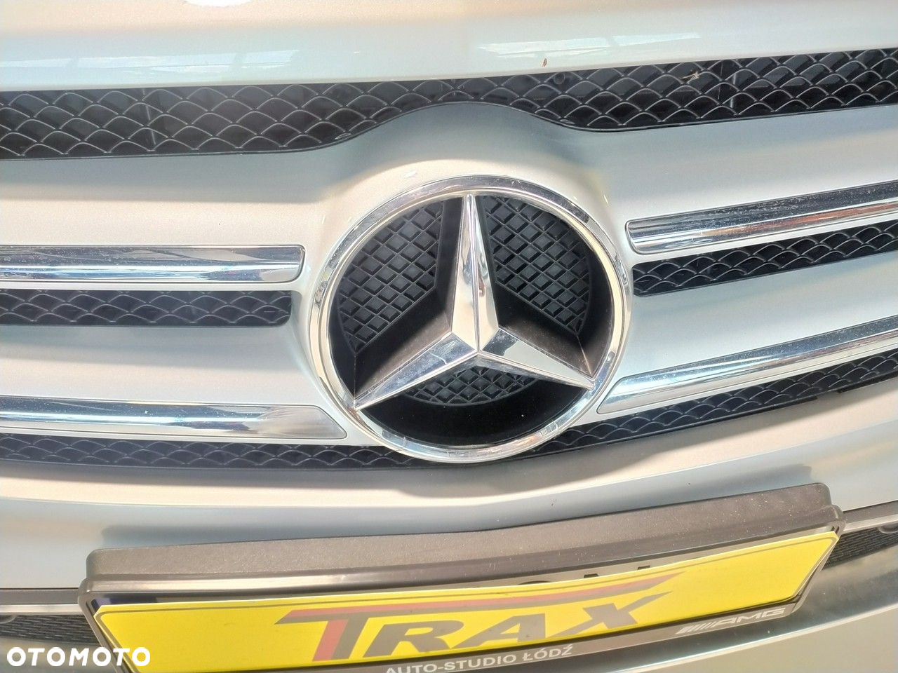 Mercedes-Benz GLA 200 7G-DCT - 18