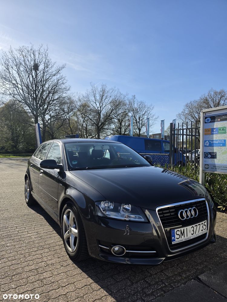 Audi A3 Limousine - 1