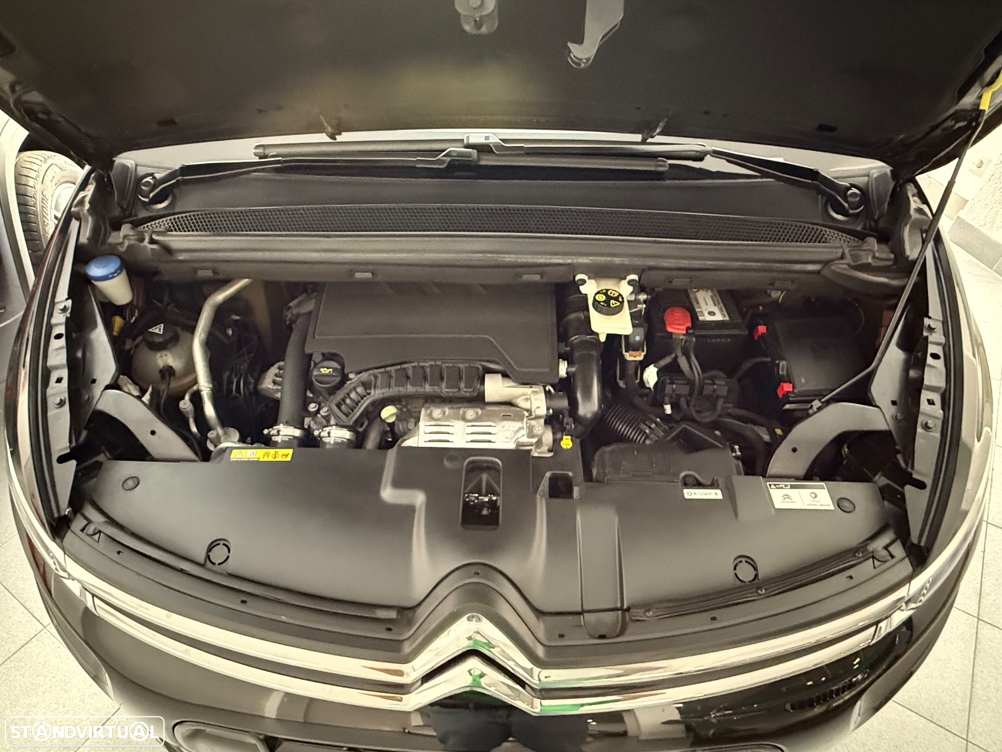 Citroën Grand C4 Spacetourer 1.2 PureTech Feel - 18
