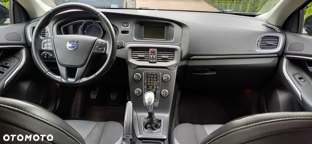 Volvo V40 - 6