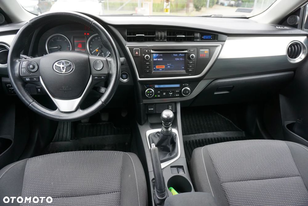 Toyota Auris 2.0 D-4D Comfort - 12