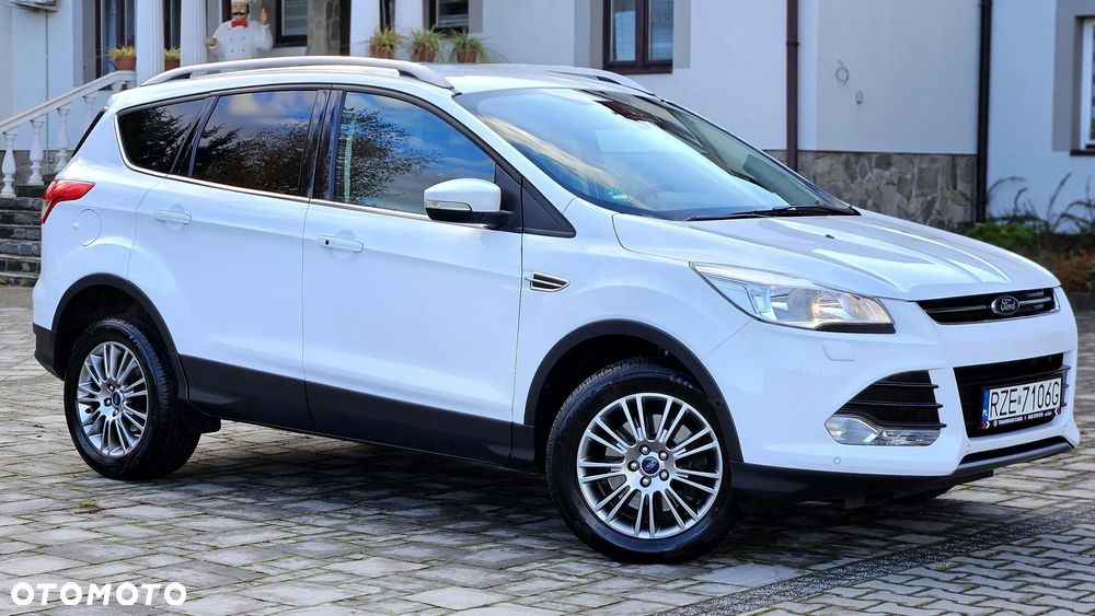 Ford Kuga 2.0 TDCi 4x4 Trend - 4