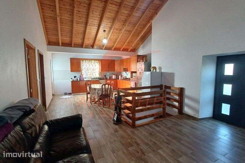 Venda Moradia - Grande imagem: 2/29