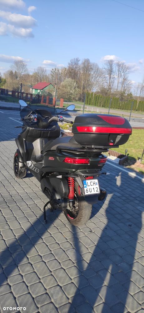 Piaggio MP-3 - 2