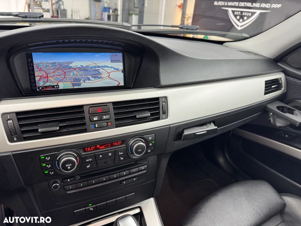 BMW Seria 3 320d DPF Aut. Edition Exclusive - 27