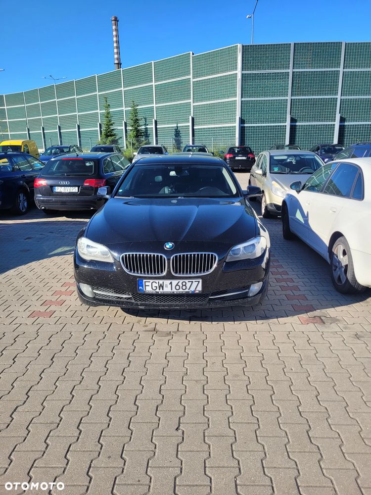 BMW Seria 5 525d xDrive - 1