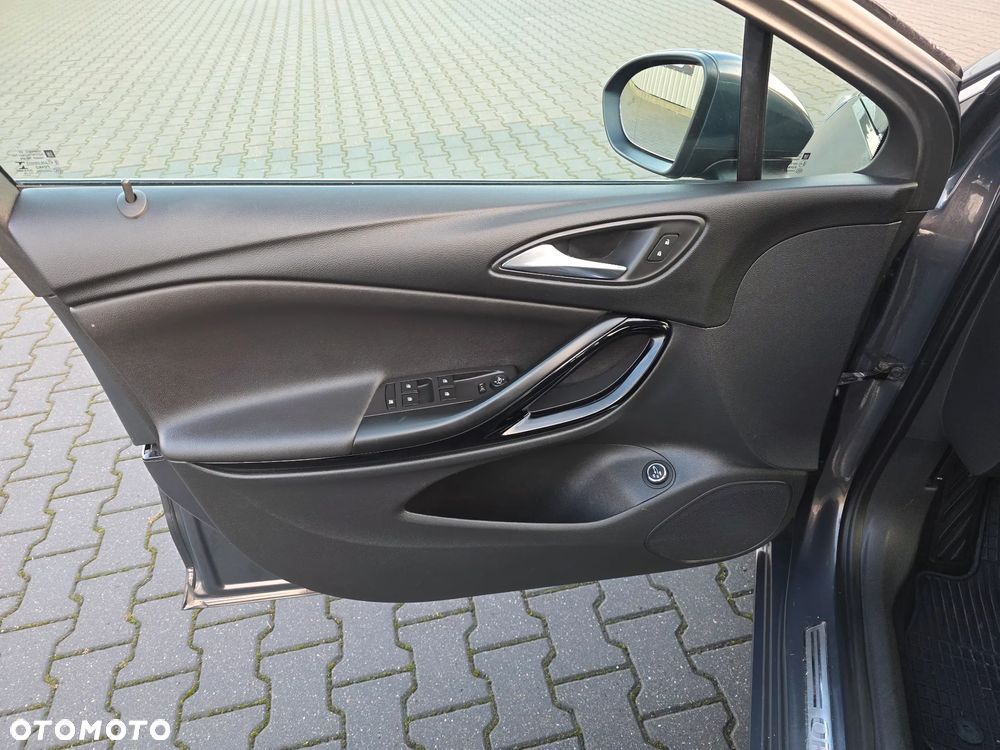 Opel Astra 1.4 Turbo Start/Stop Automatik Innovation - 27