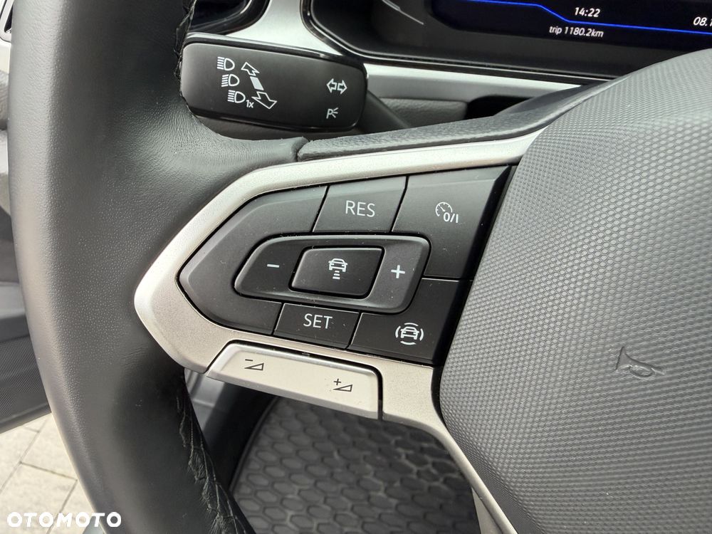 Volkswagen T-Roc 1.5 TSI Style - 26
