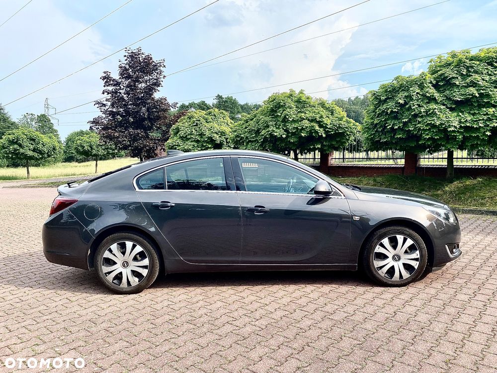 Opel Insignia 1.4 T Cosmo S&S - 11