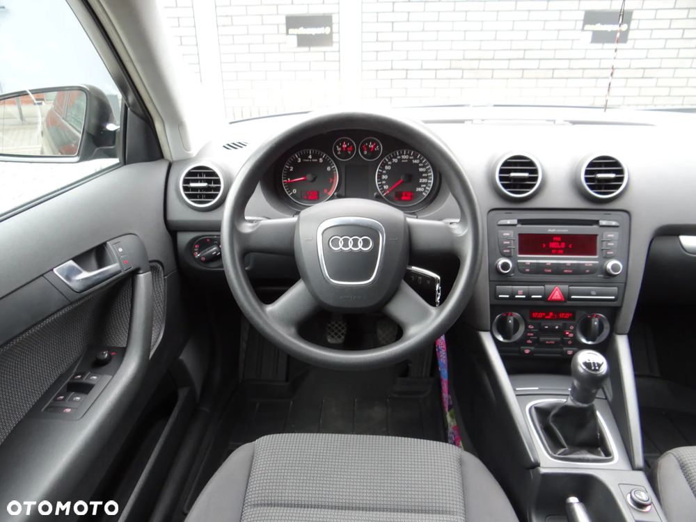 Audi A3 Sportback 1.6 Limited Edition - 29