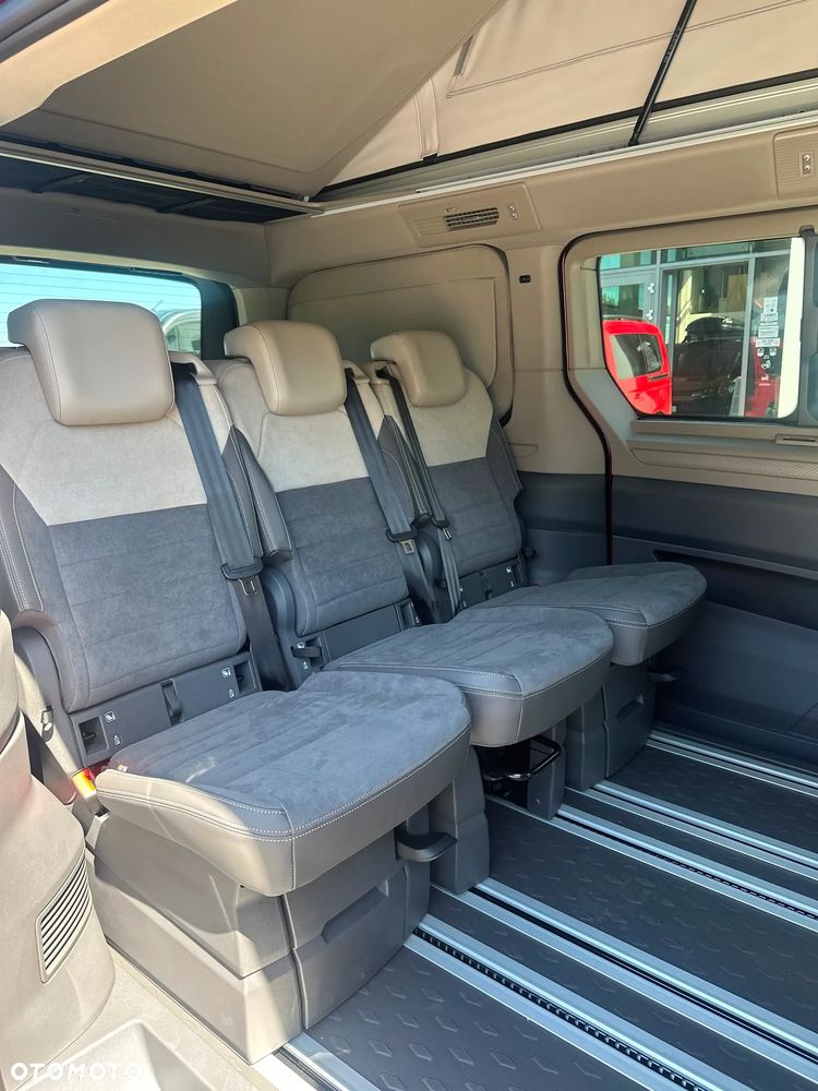 Volkswagen California - 18