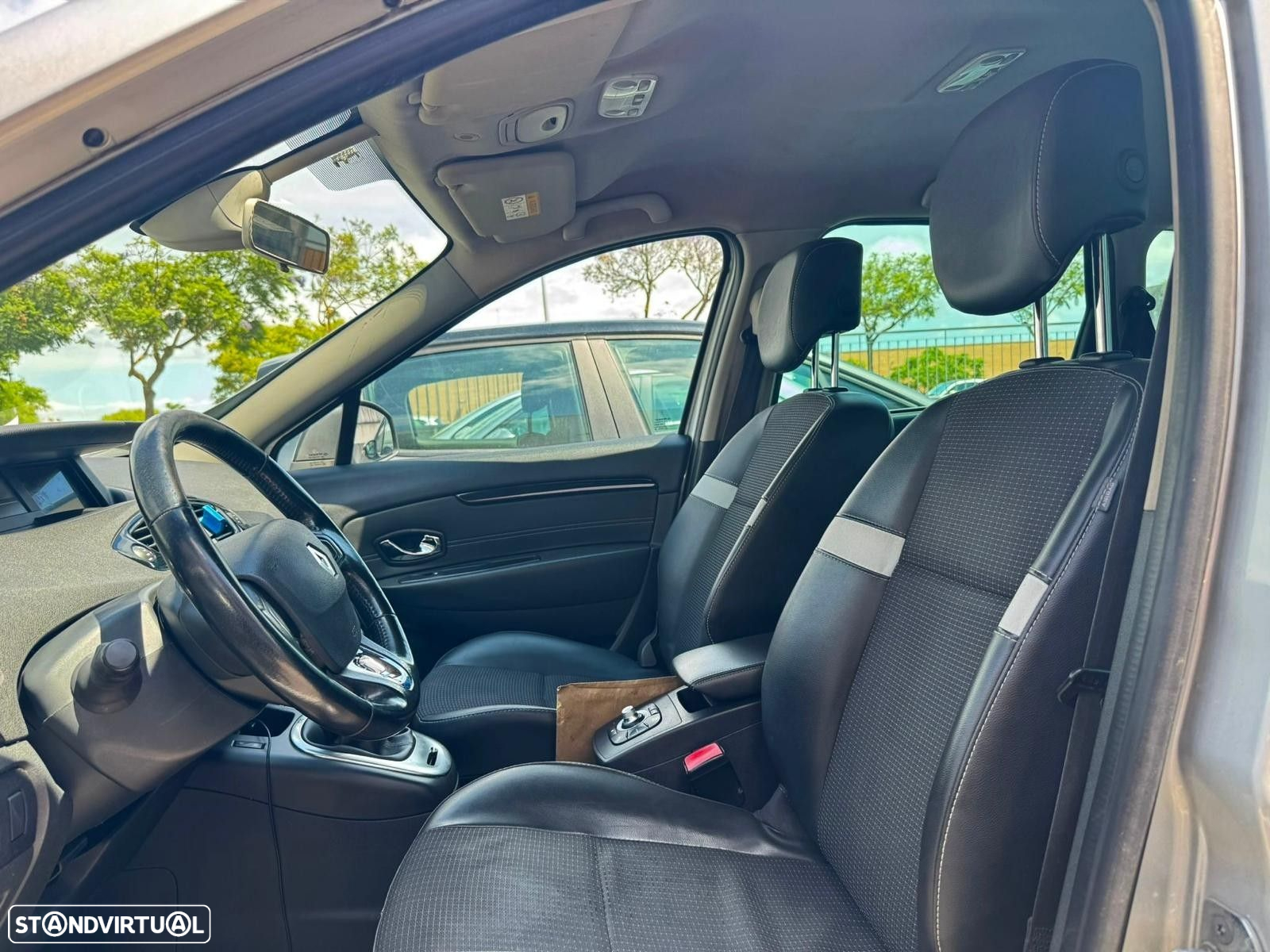 Renault Grand Scénic 1.5 dCi Bose Edition EDC SS - 8
