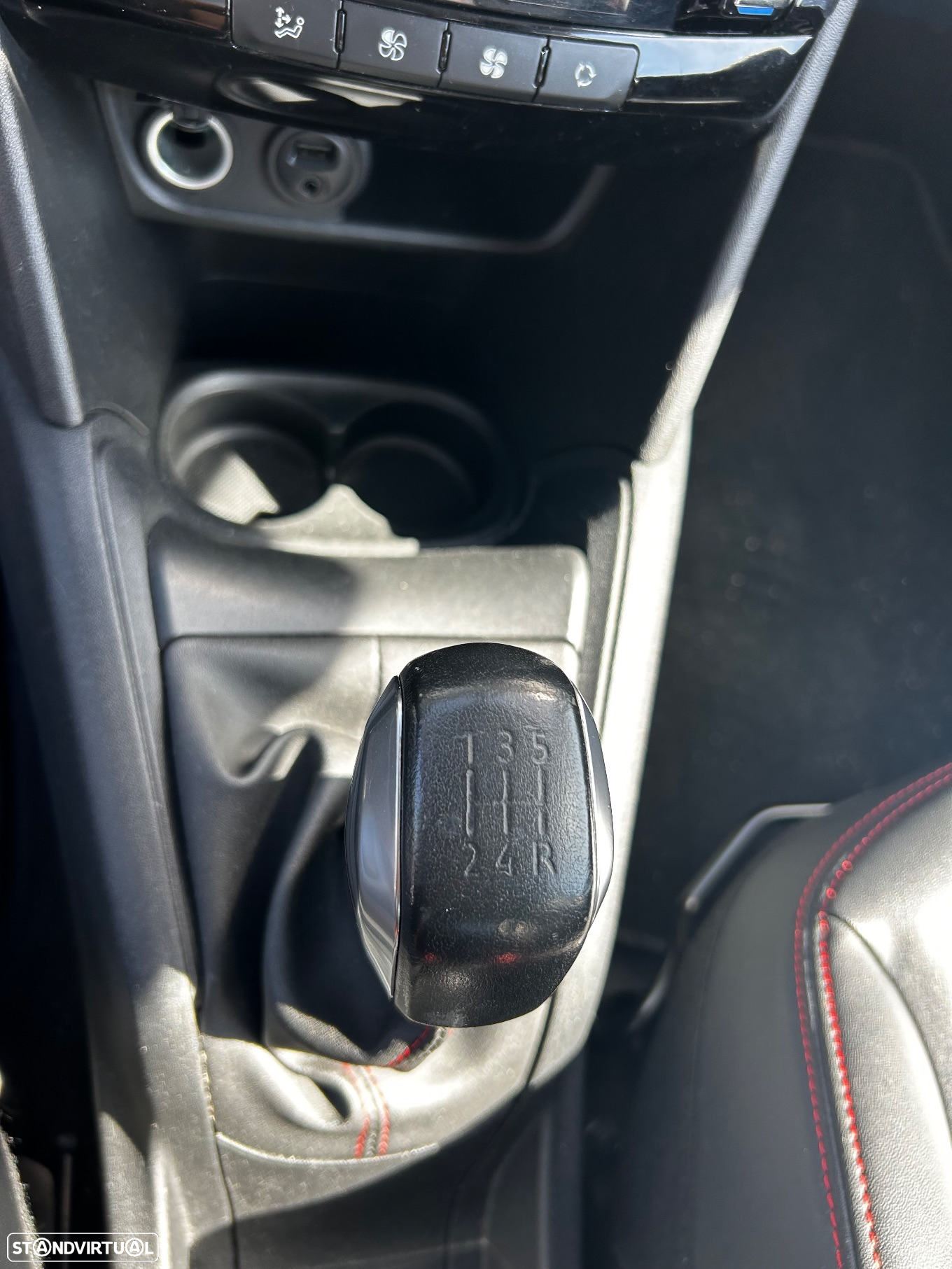 Peugeot 208 1.2 PureTech GT Line - 11