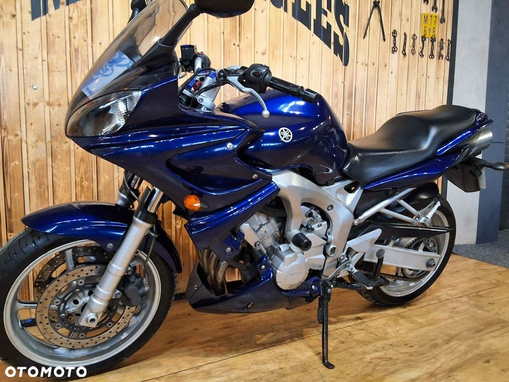 Yamaha FZ6 - 15