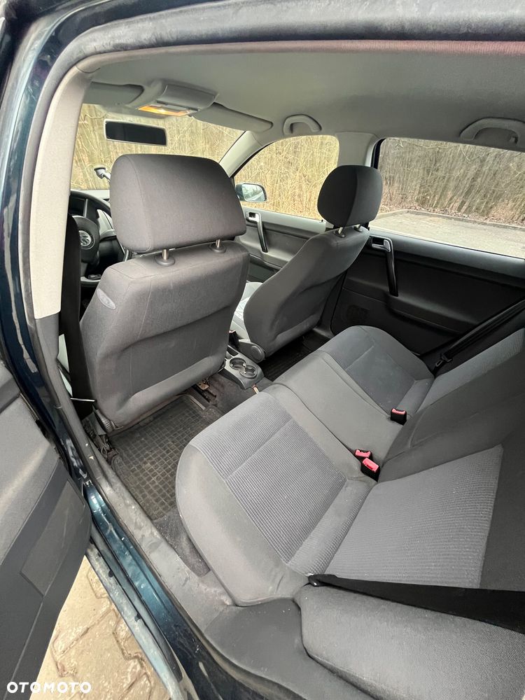 Volkswagen Polo - 3