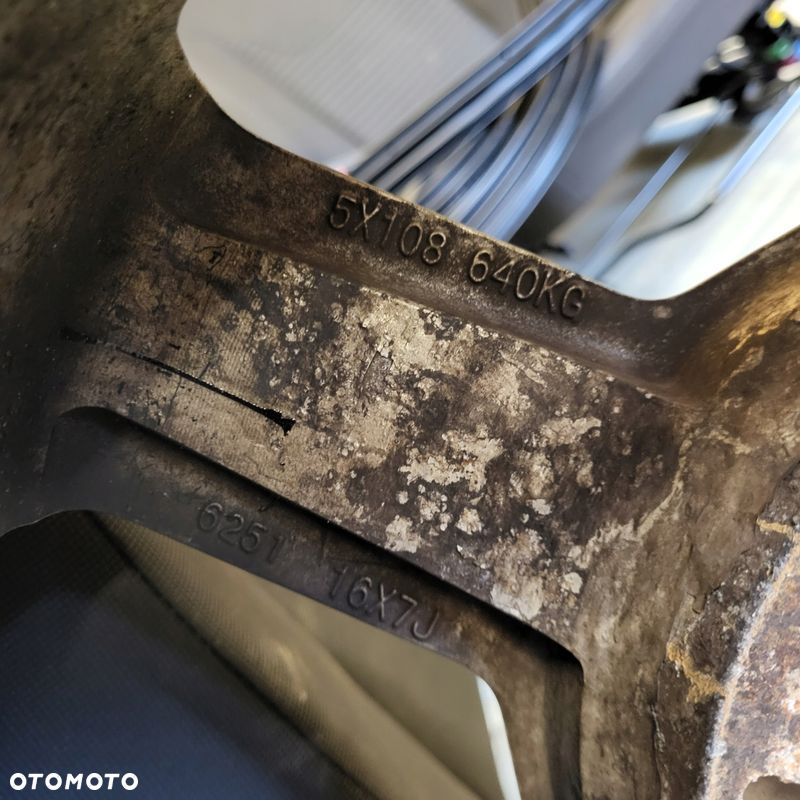 FORDFORD VOLVO R PEGASUS KOMBI HB FELGI ALUMINIOWE 16 CALI 7J 5X108 - 4