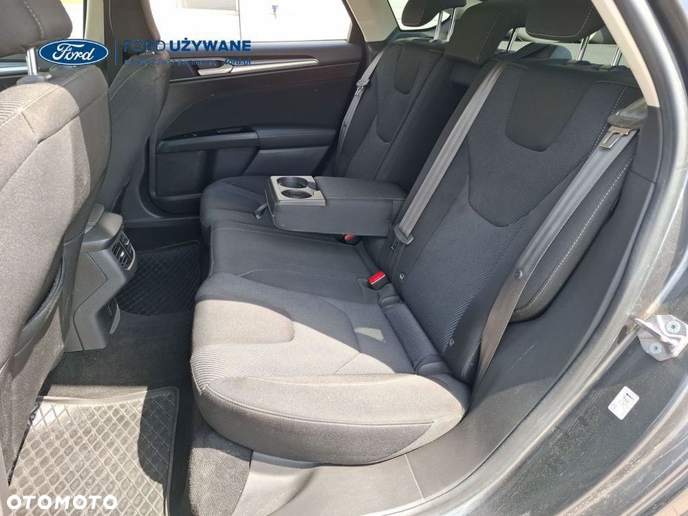 Ford Mondeo - 16