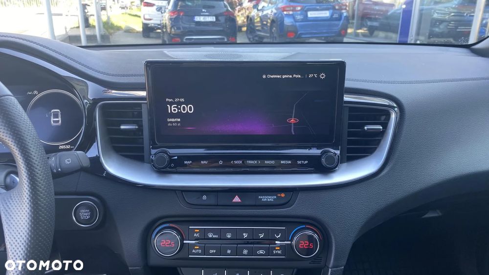 Kia ProCeed - 13