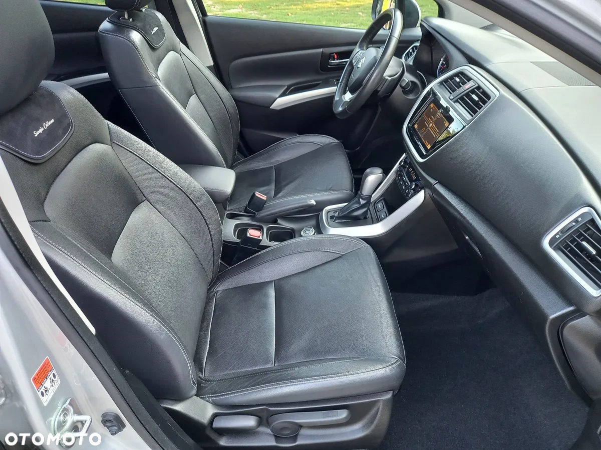 Suzuki SX4 S-Cross 1.6 Premium Plus 4WD CVT - 19