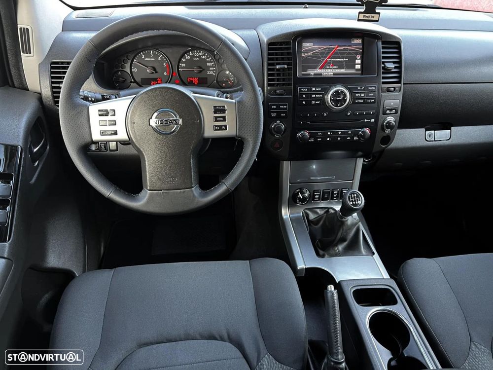 Nissan Navara 2.5 dCi CD LE 4WD - 8