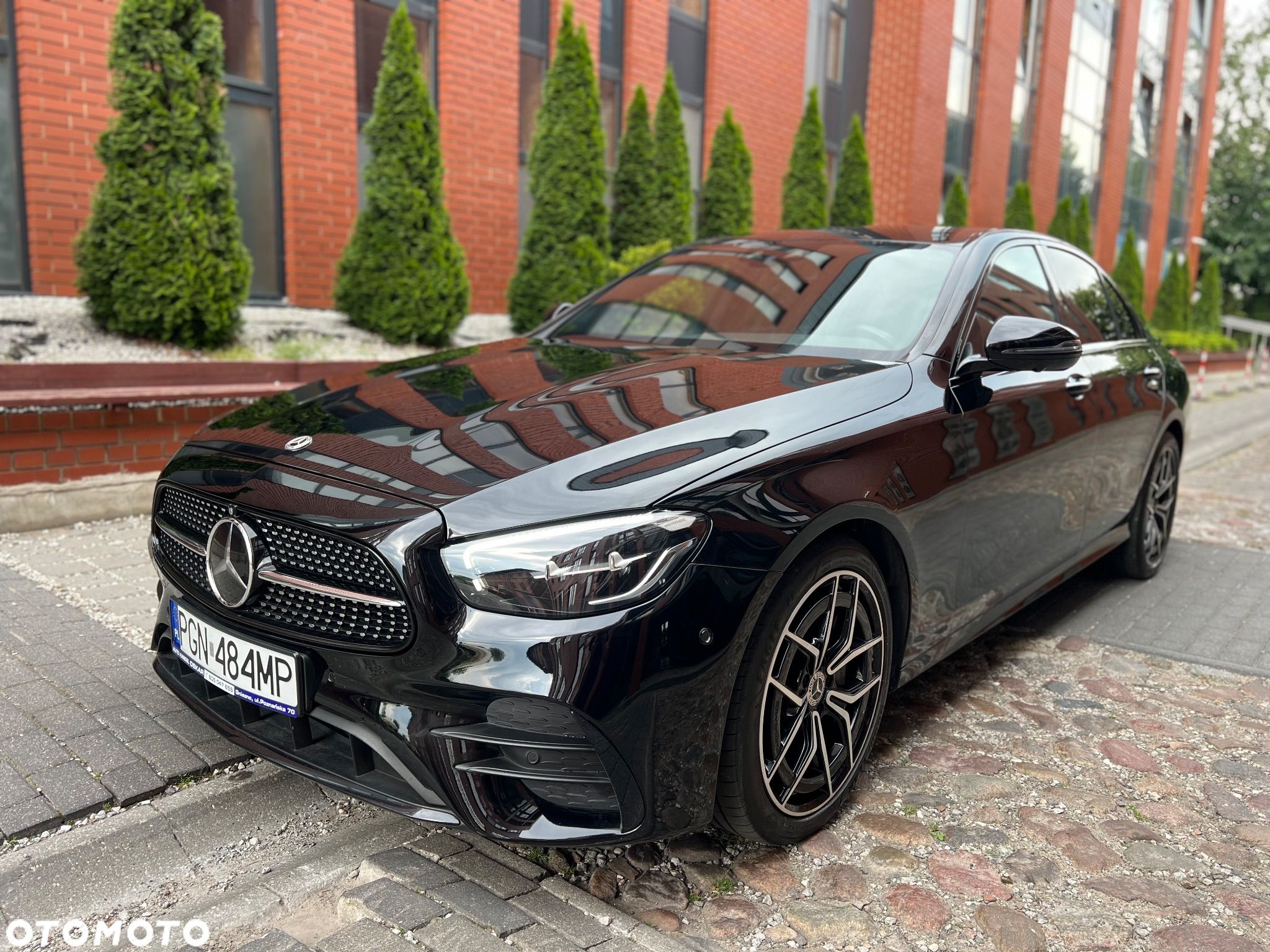 Mercedes-Benz Klasa E 220 d 9G-TRONIC AMG Line - 1
