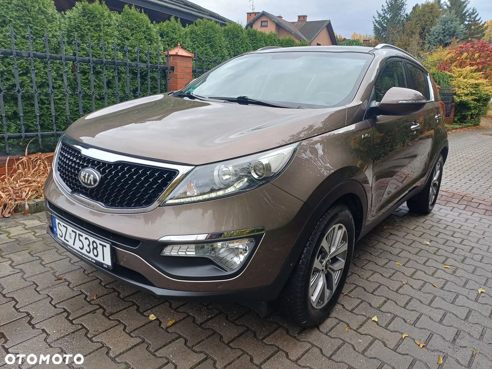 Kia Sportage 2.0 CRDI 4WD Automatik Fifa World Cup Edition - 9