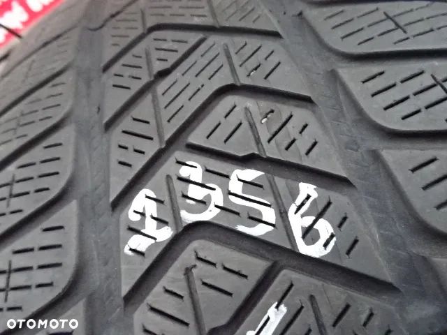 235/65/R17 108H PIRELLI WINTER SCORPION - 13