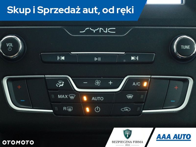 Ford Mondeo - 15