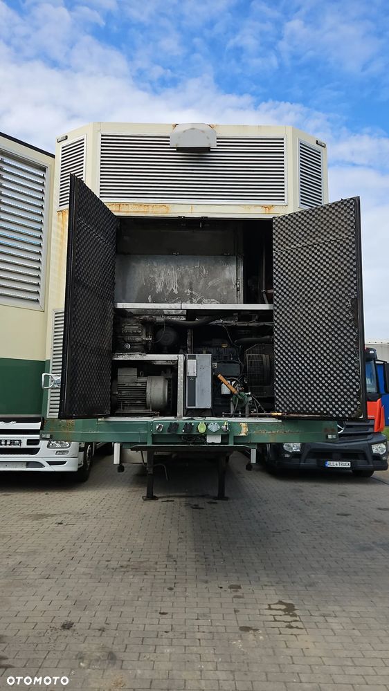 Cuppers SANH VIEHTRANSPORTER FO 12-20 SL - 11